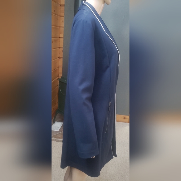 Long dress jacket - Picture 2 of 3